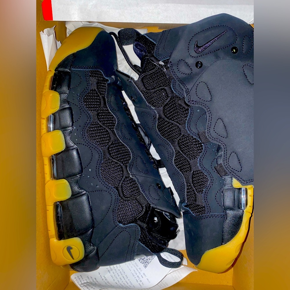 Nike air Mo Money. “Black/Gum” Deadstock. Never worn.